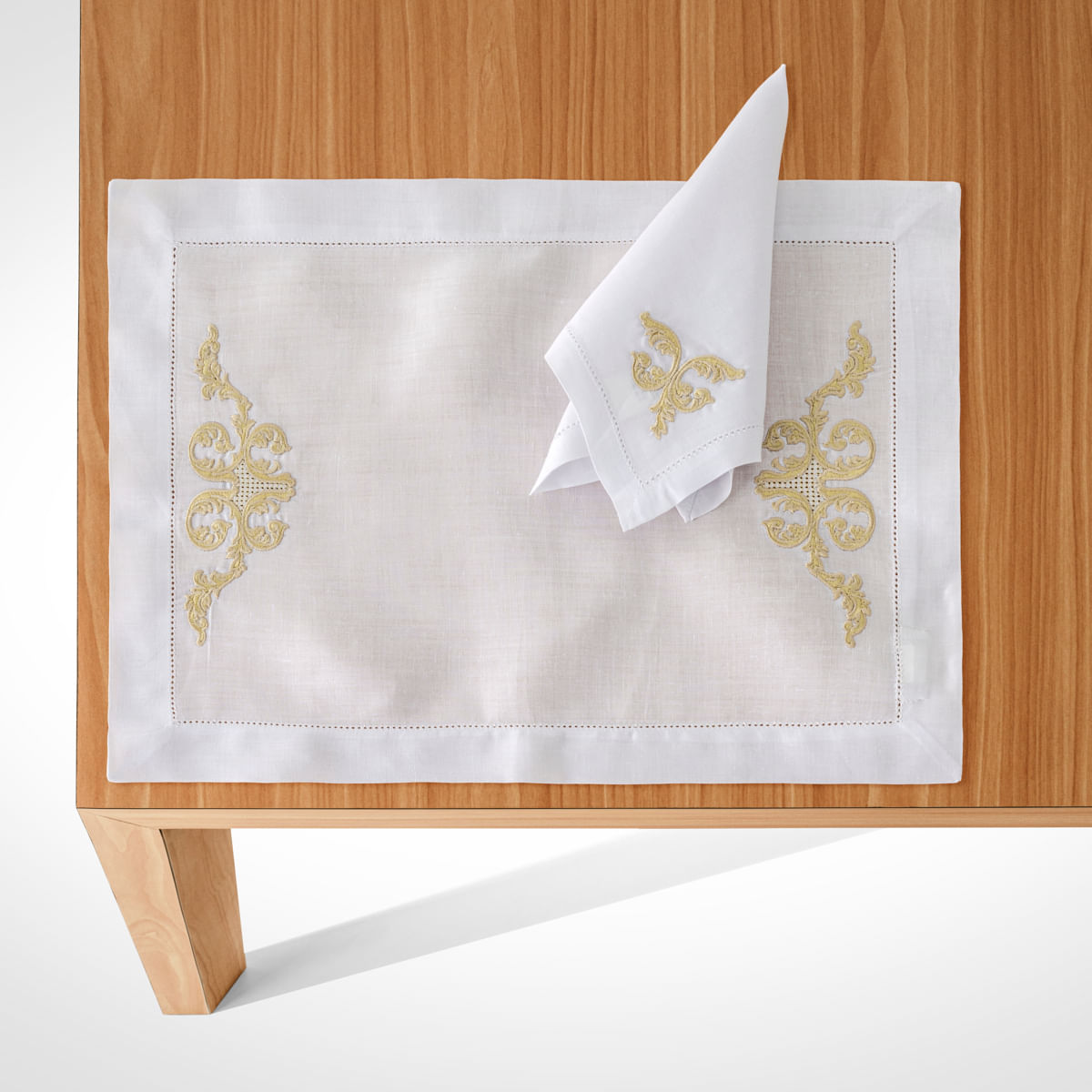 02 06 0058 Jg Americano Castle Rami Dourado.jpg